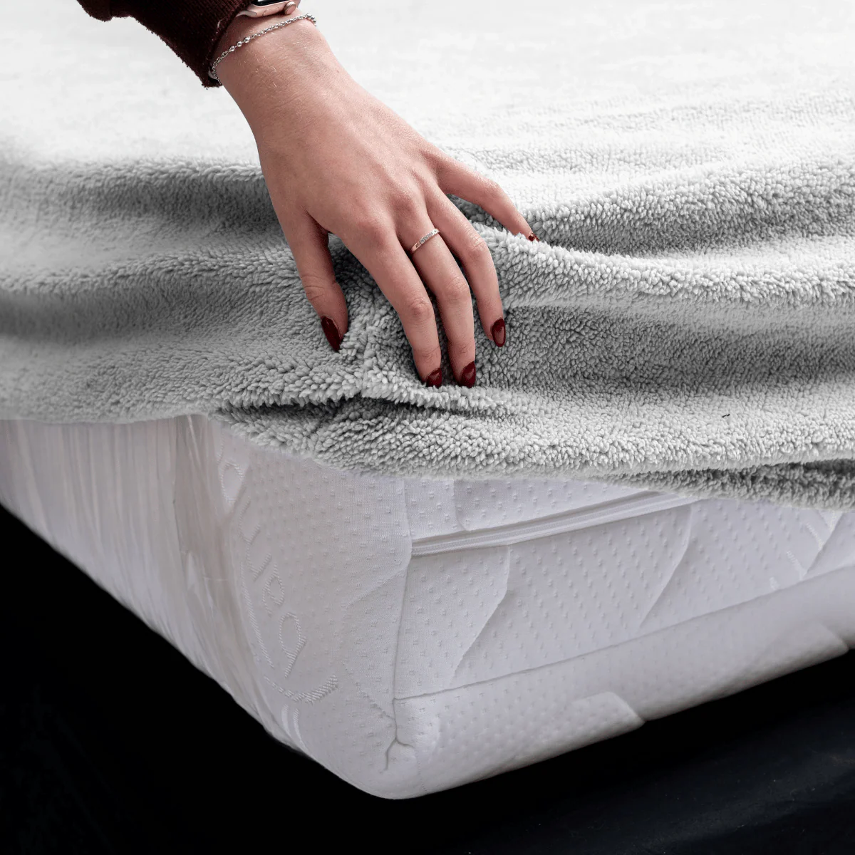 Drap-housse Teddy Gris - Image 5