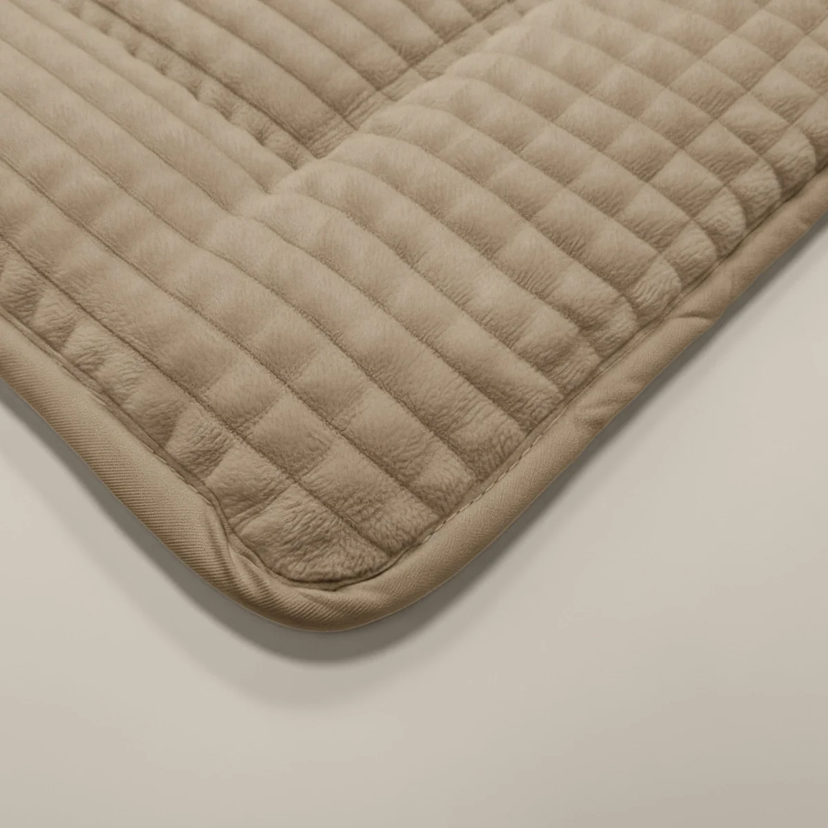 Zelesta Teddy Check - Taupe - Image 4